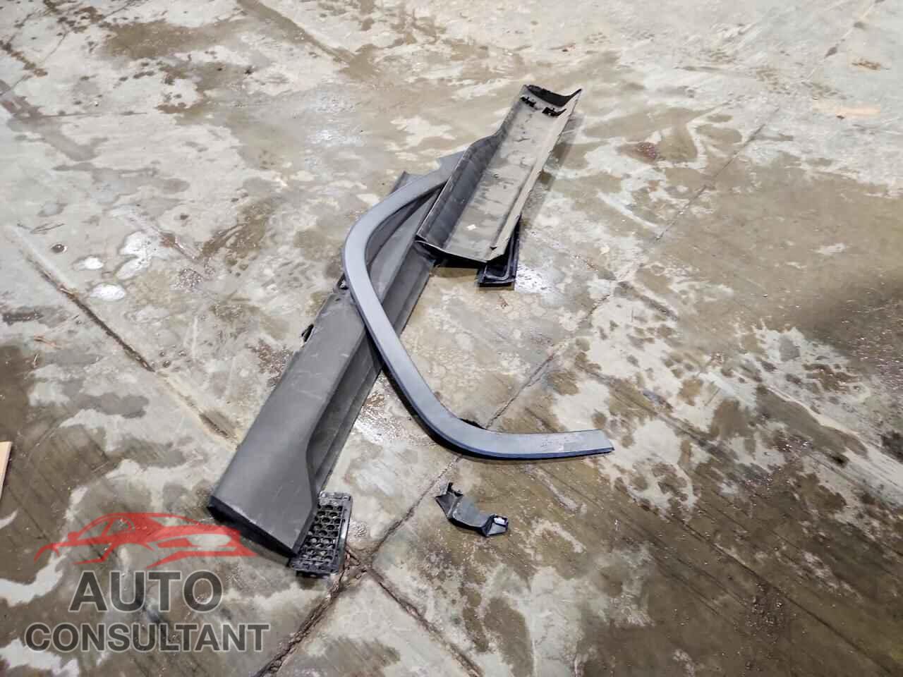 JEEP CHEROKEE L 2019 - 1C4PJLDX3KD429231