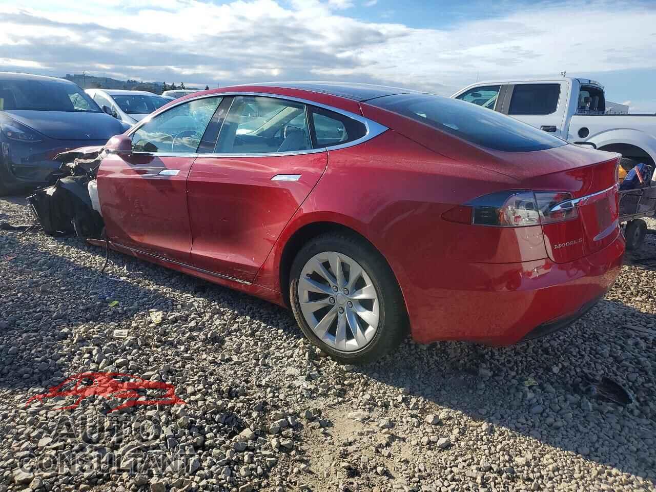 TESLA MODEL S 2018 - 5YJSA1E27JF281349