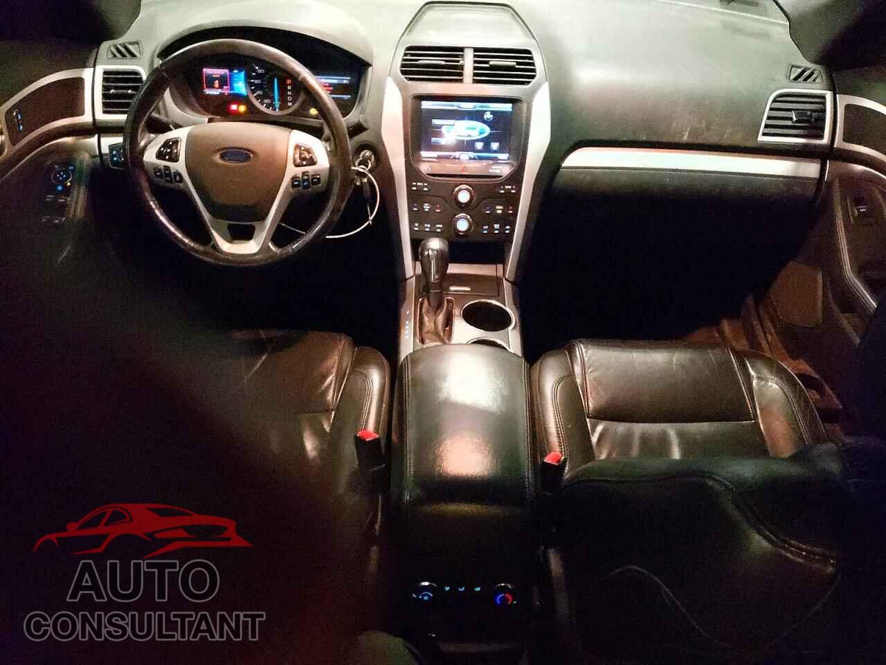 FORD EXPLORER 2011 - 1FMHK8D87BGA11563