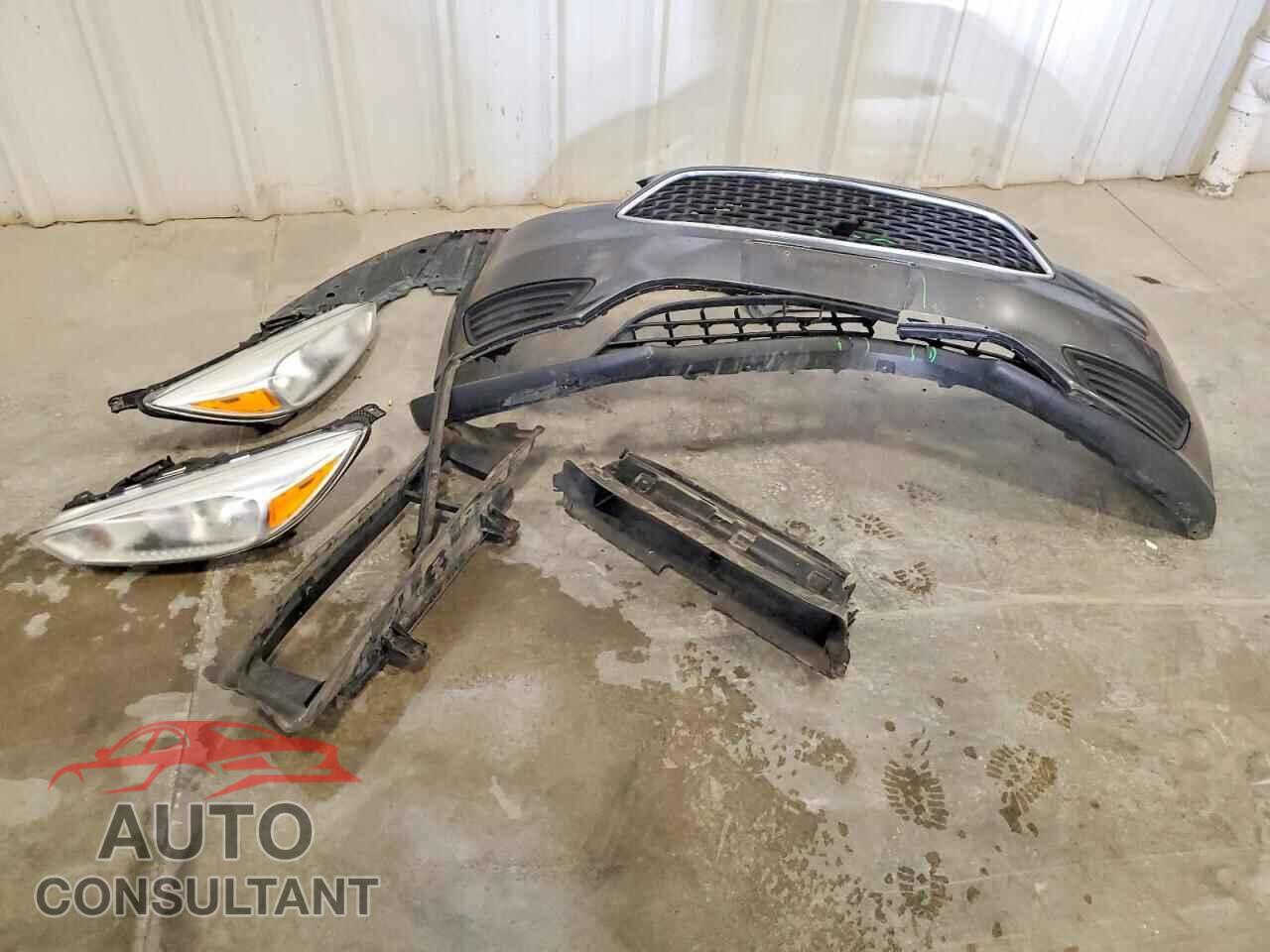 FORD FOCUS 2016 - 1FADP3K25GL391724