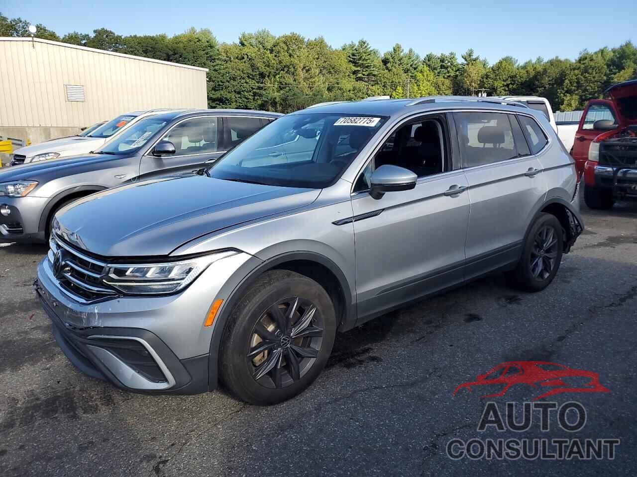 VOLKSWAGEN TIGUAN 2022 - 3VV2B7AX7NM016015