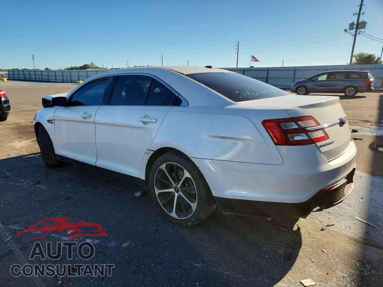 FORD TAURUS 2015 - 1FAHP2F83FG103121