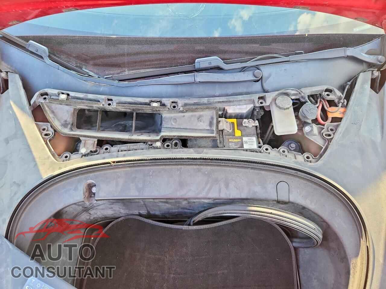 TESLA MODEL 3 2018 - 5YJ3E1EB3JF064339