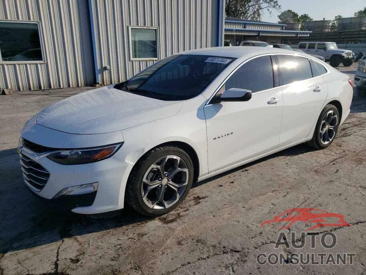 CHEVROLET MALIBU 2021 - 1G1ZD5ST7MF034982