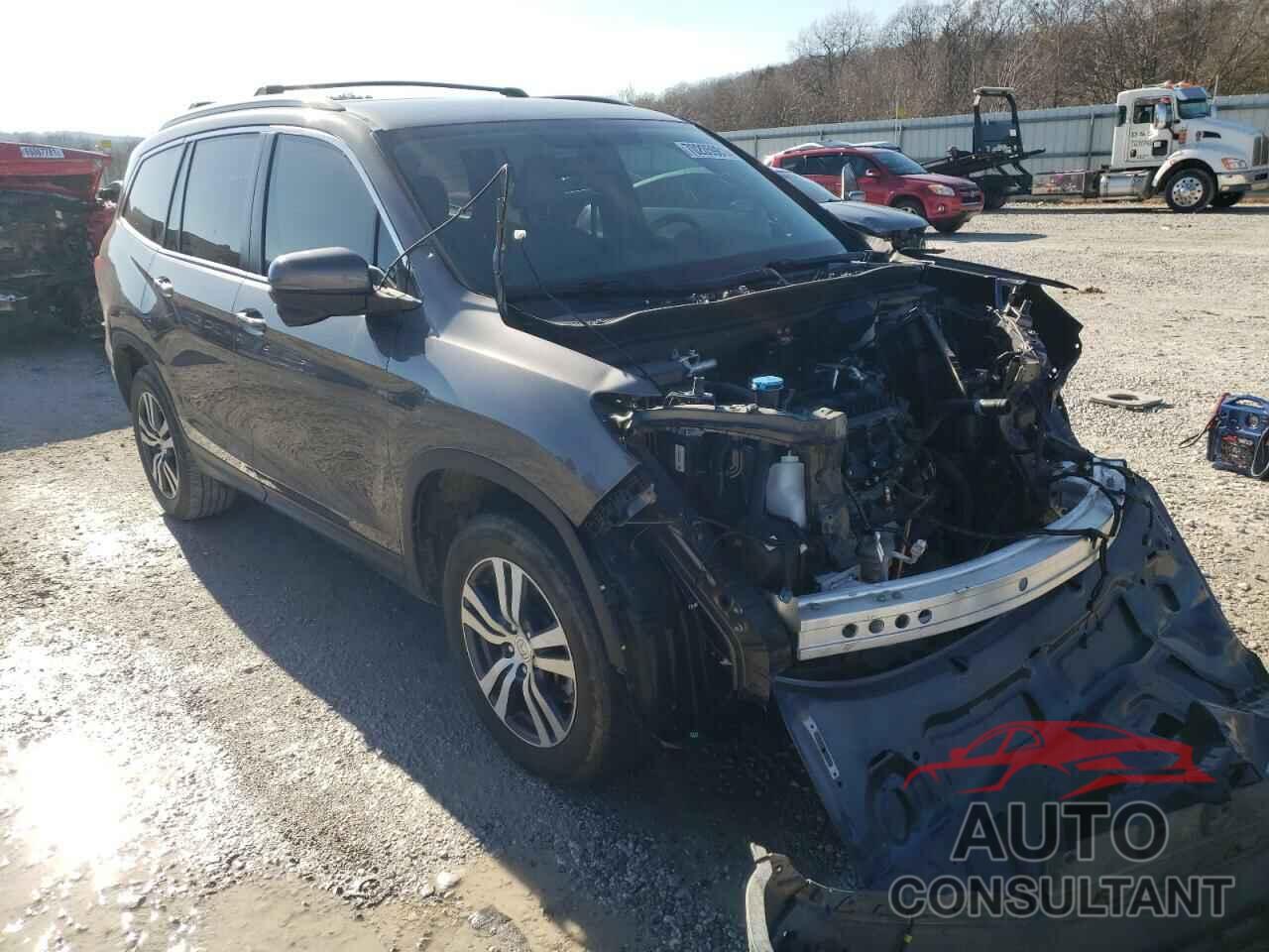 HONDA PILOT 2018 - 5FNYF6H32JB061906
