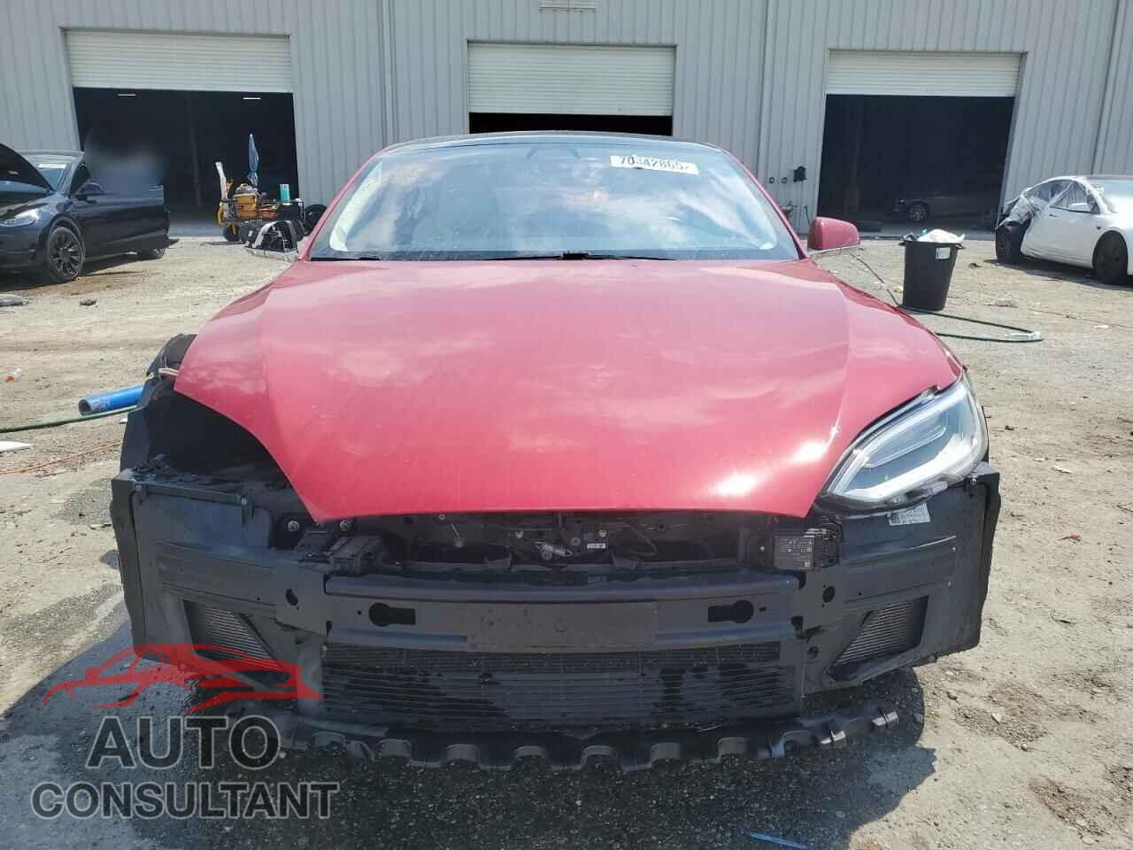 TESLA MODEL S 2019 - 5YJSA1E28KF306745