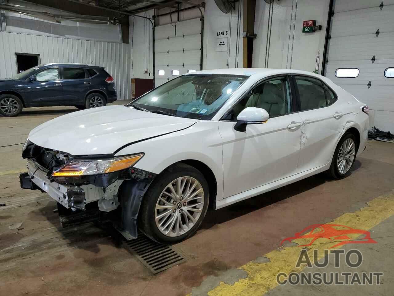 TOYOTA CAMRY 2019 - 4T1B11HK3KU757550