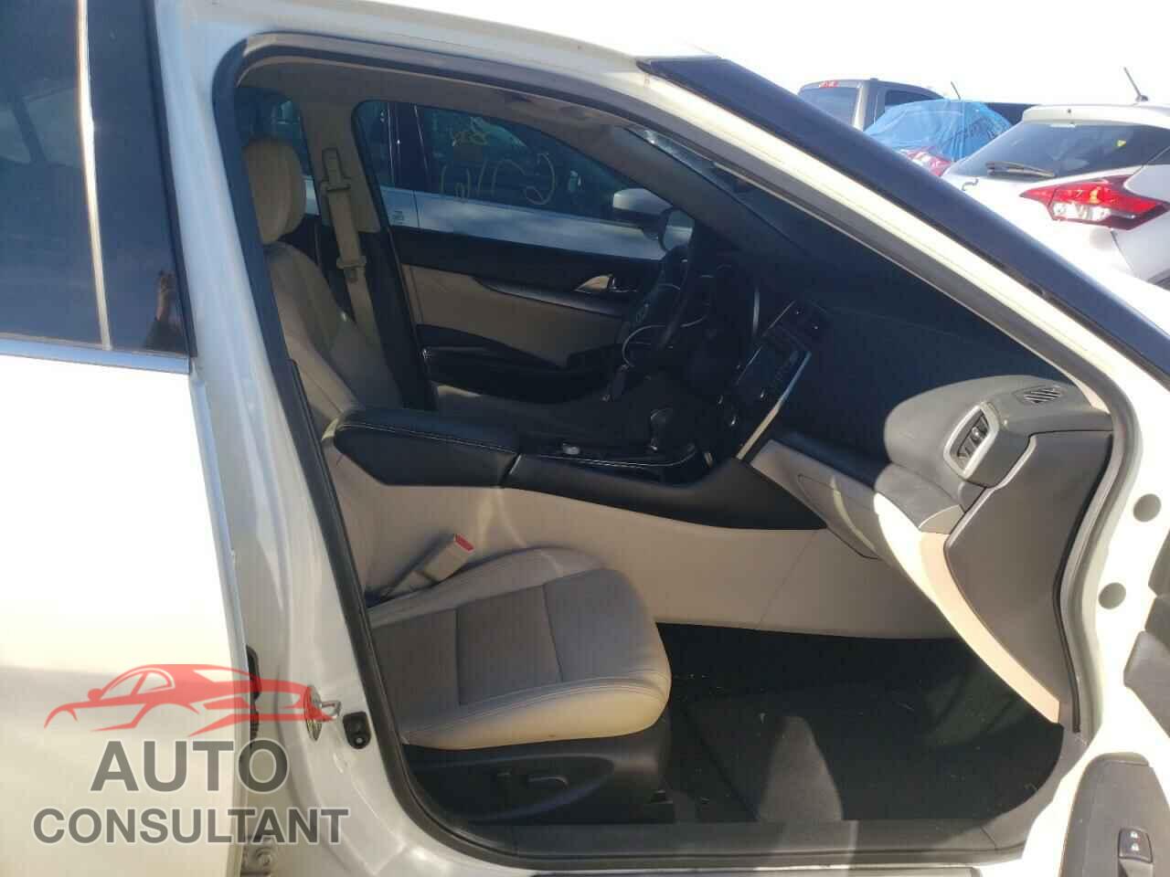 NISSAN MAXIMA 2017 - 1N4AA6AP1HC362337