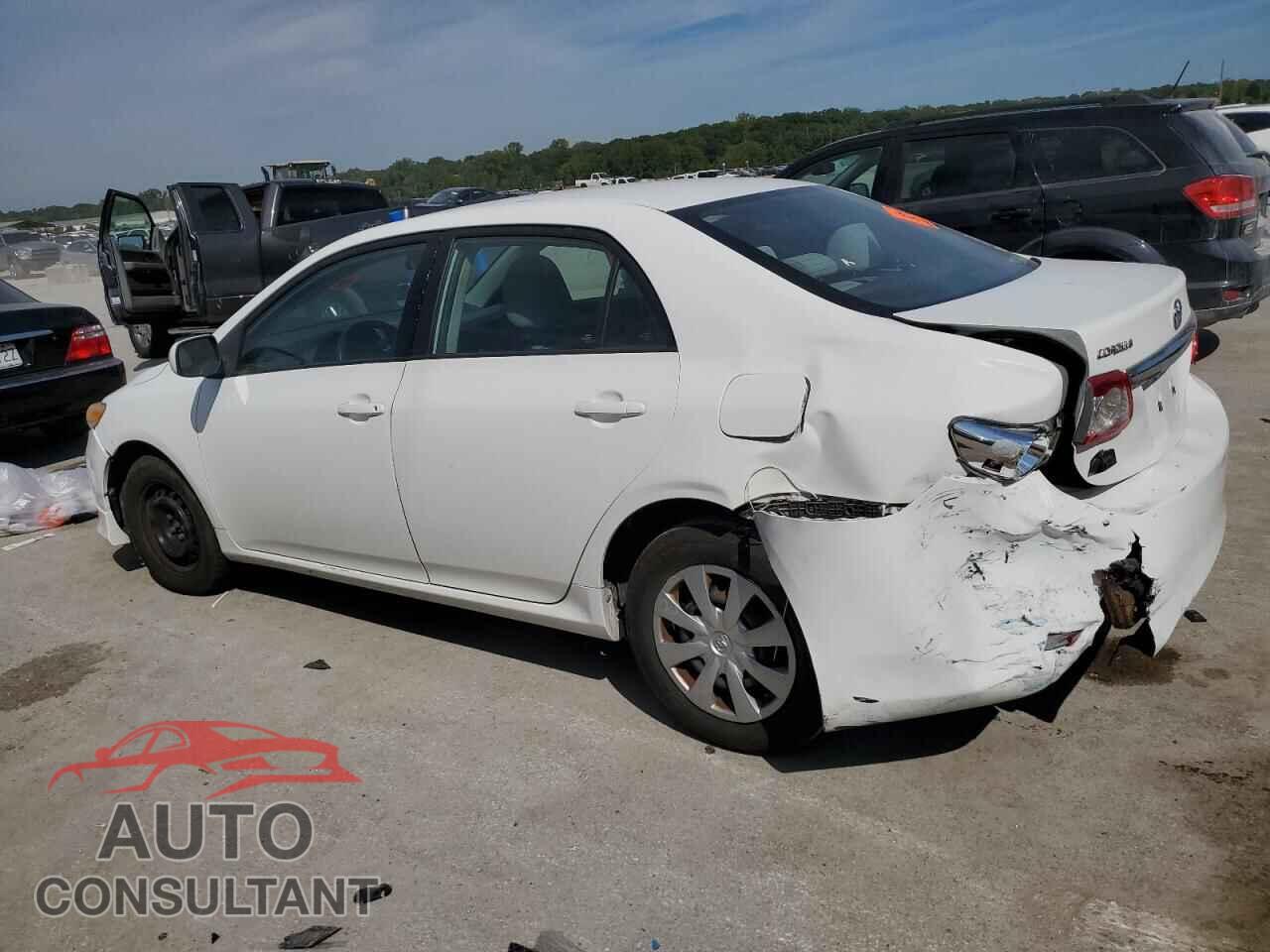TOYOTA COROLLA 2011 - 2T1BU4EE5BC653277