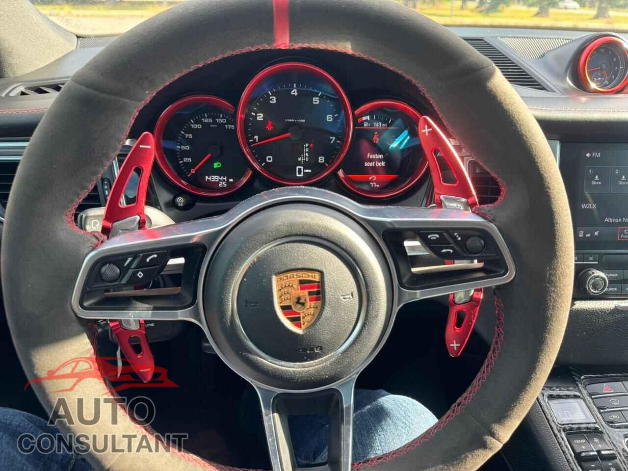PORSCHE MACAN 2018 - WP1AA2A59JLB03049