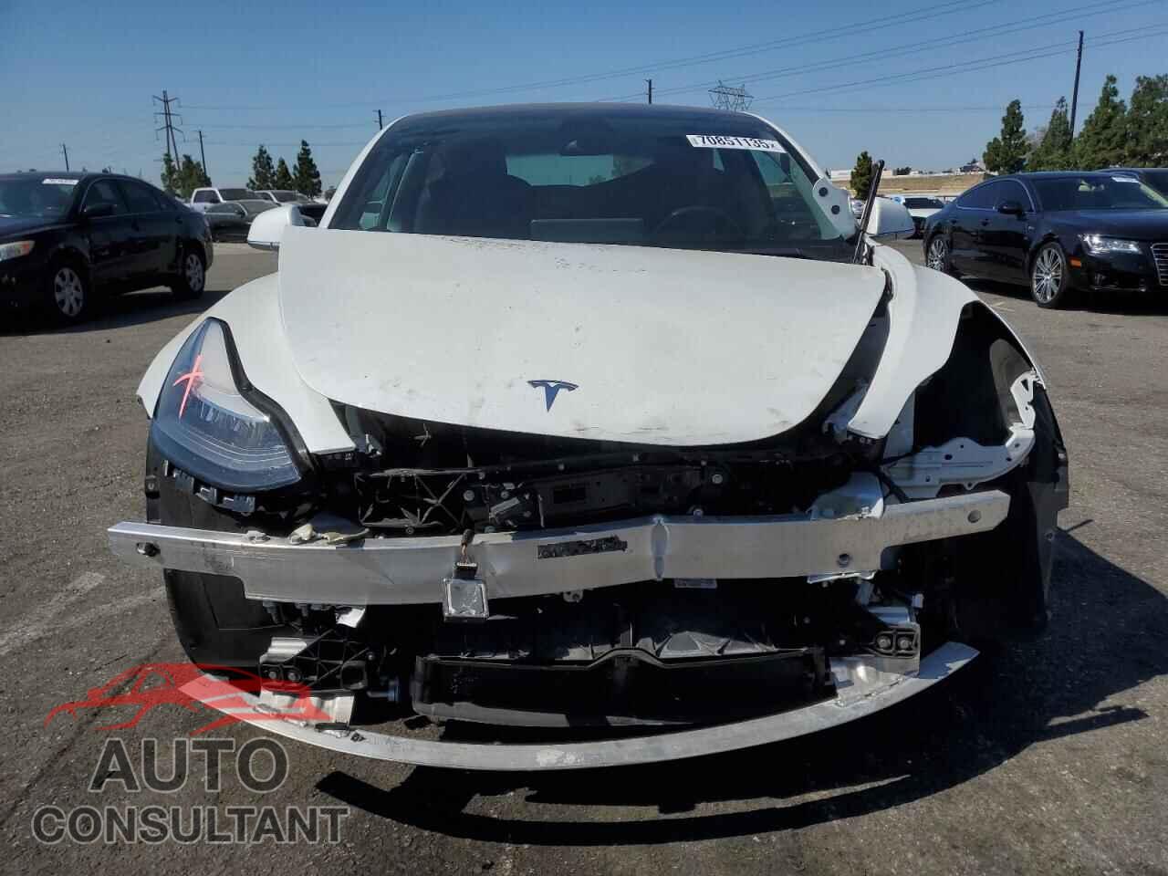 TESLA MODEL 3 2019 - 5YJ3E1EA4KF301512