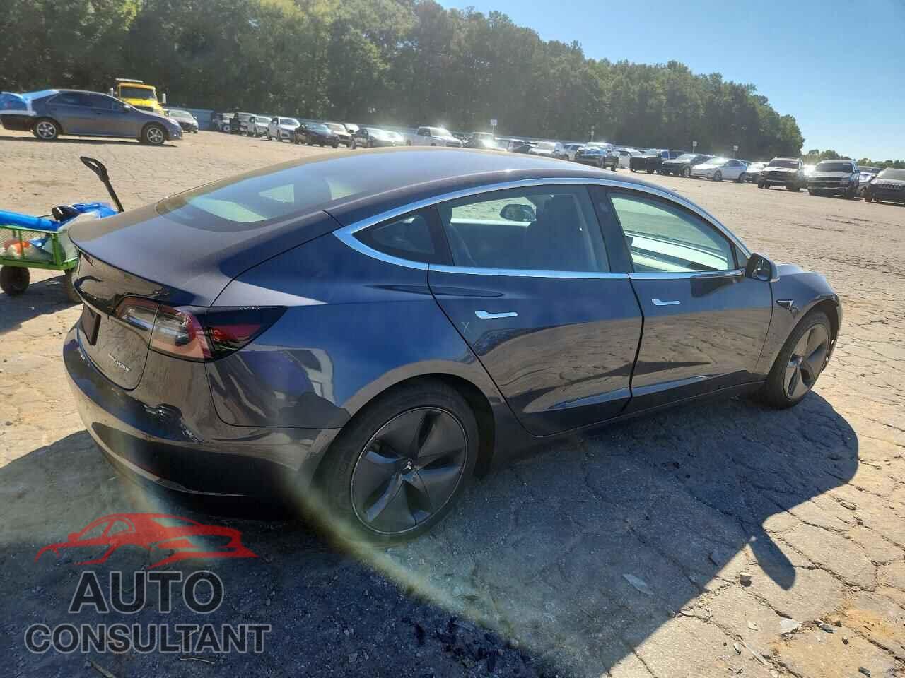 TESLA MODEL 3 2018 - 5YJ3E1EB8JF119514