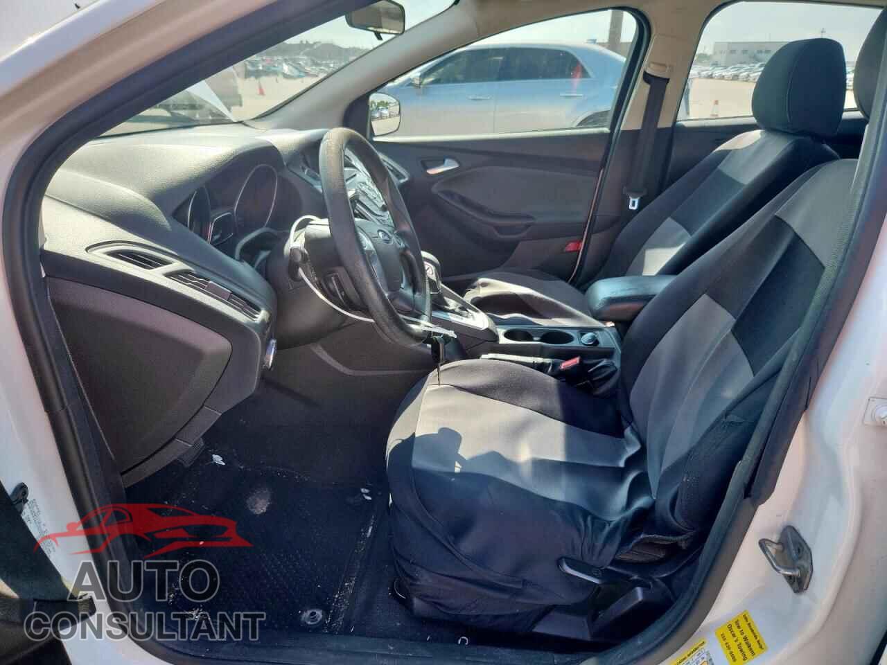 FORD FOCUS 2013 - 1FADP3F2XDL370955