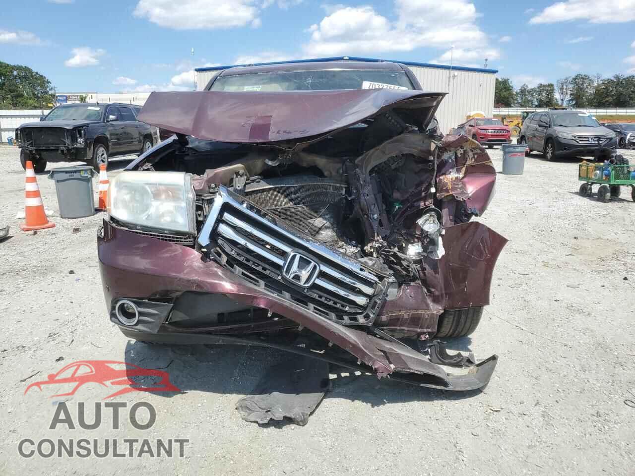 HONDA PILOT 2013 - 5FNYF4H98DB080442