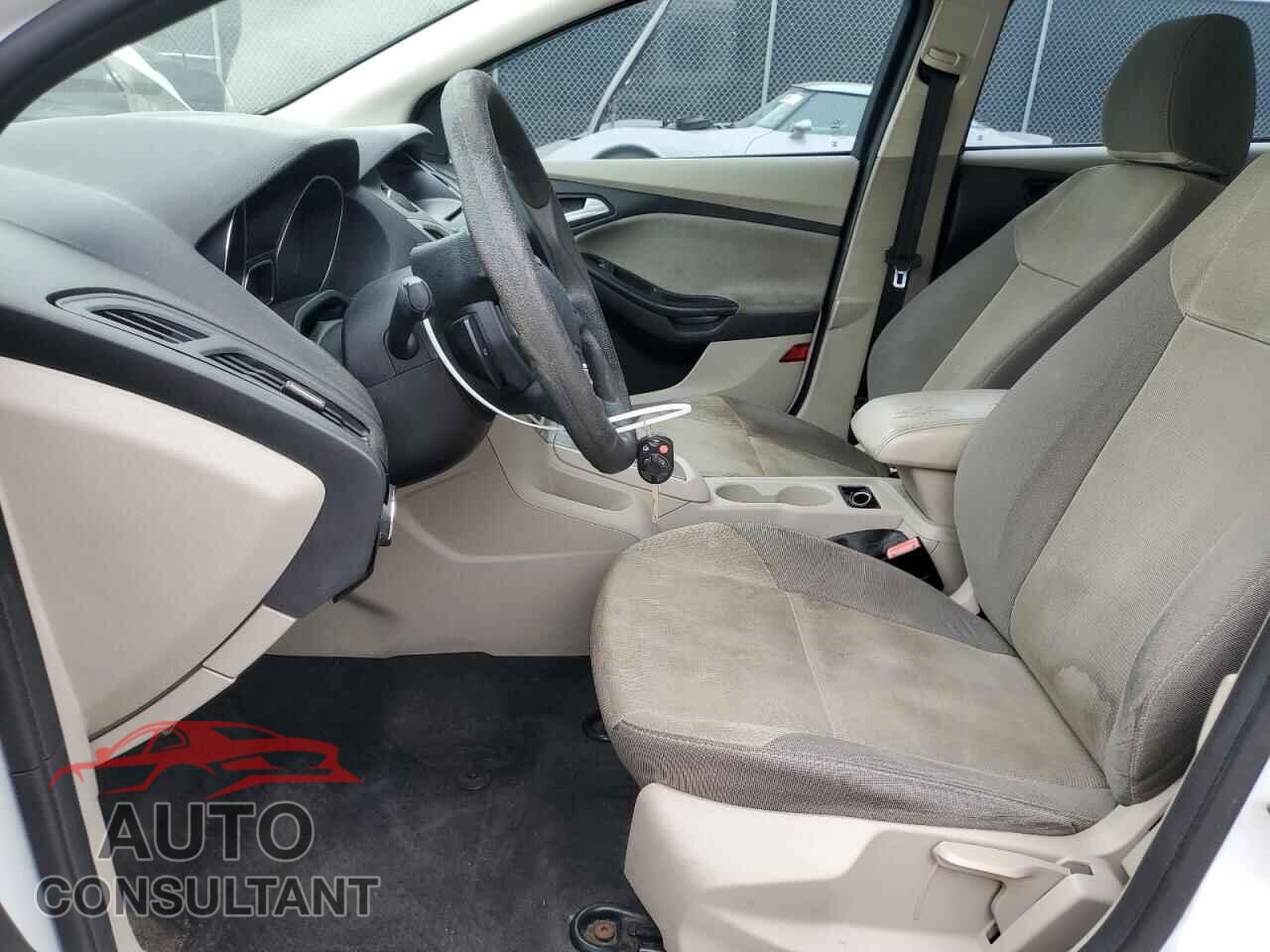 FORD FOCUS 2013 - 1FADP3F27DL116846