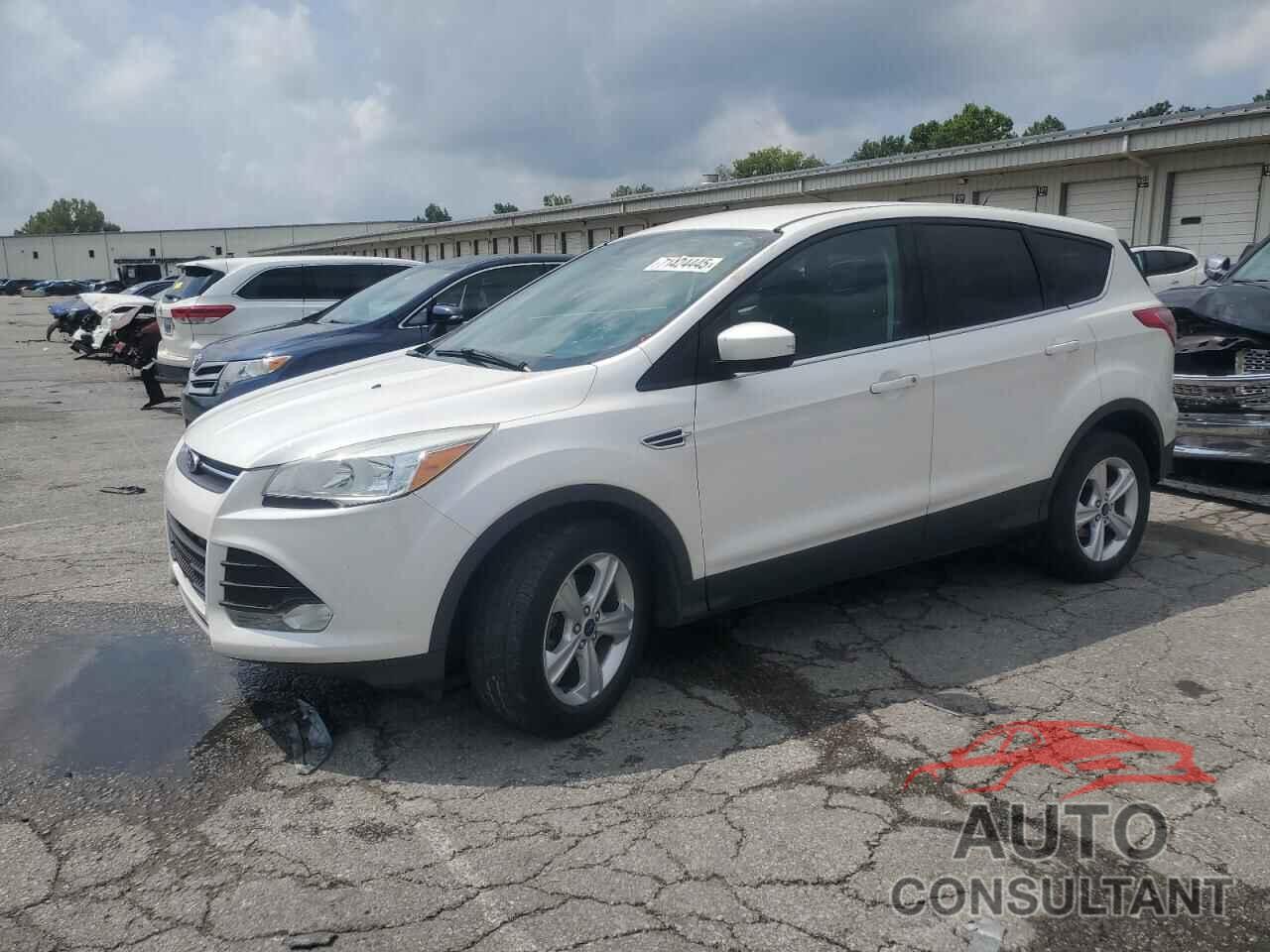 FORD ESCAPE 2015 - 1FMCU0G7XFUA30835