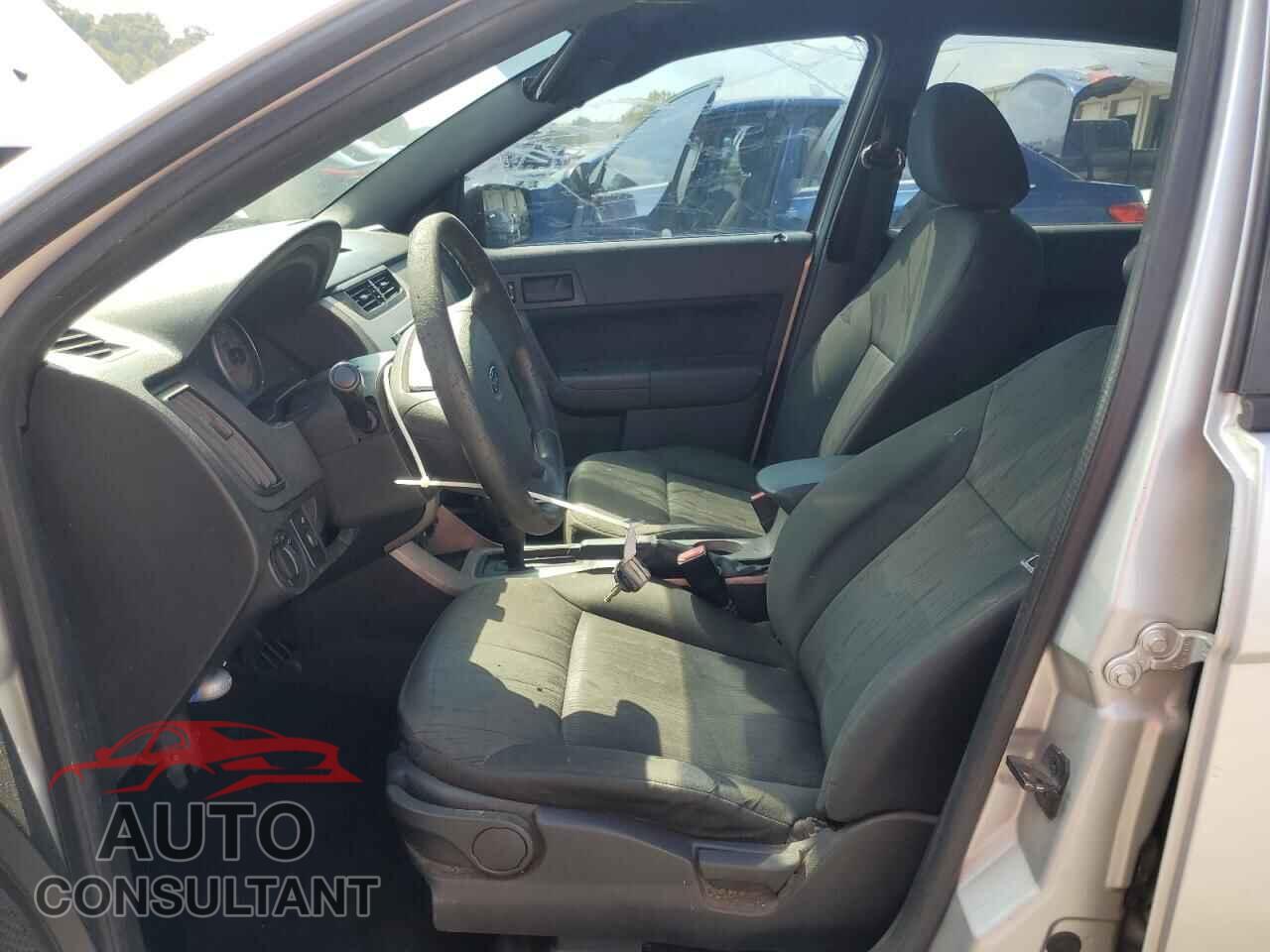FORD FOCUS 2010 - 1FAHP3FN9AW142807