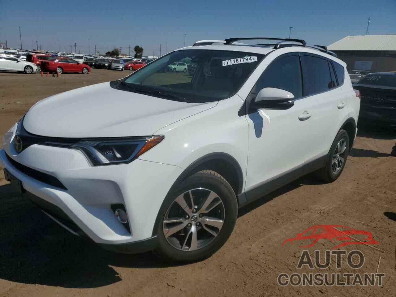 TOYOTA RAV4 2018 - JTMRFREV5JJ192235