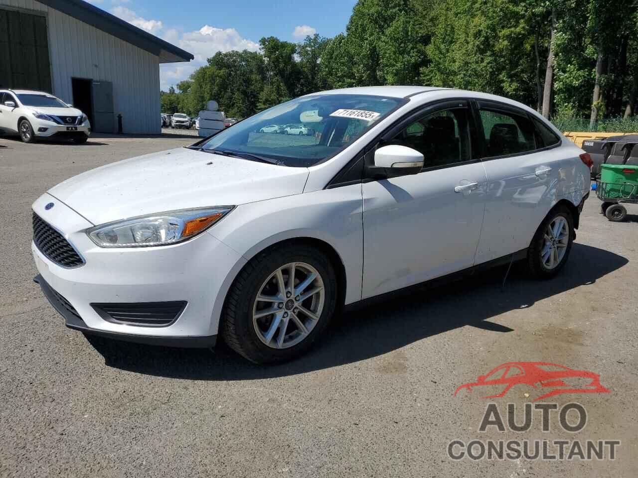 FORD FOCUS 2015 - 1FADP3F24FL352938