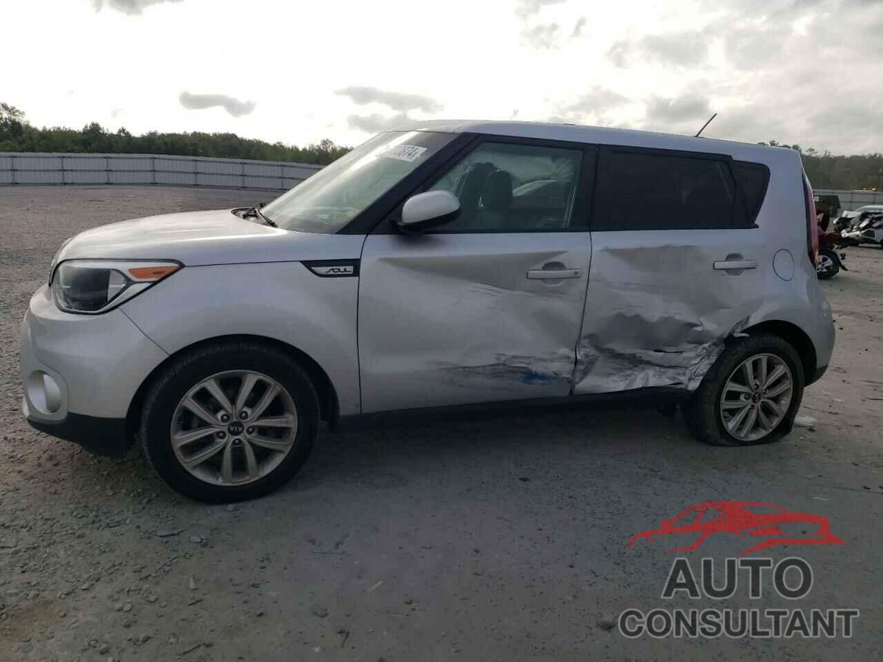 KIA SOUL 2018 - KNDJP3A5XJ7512627