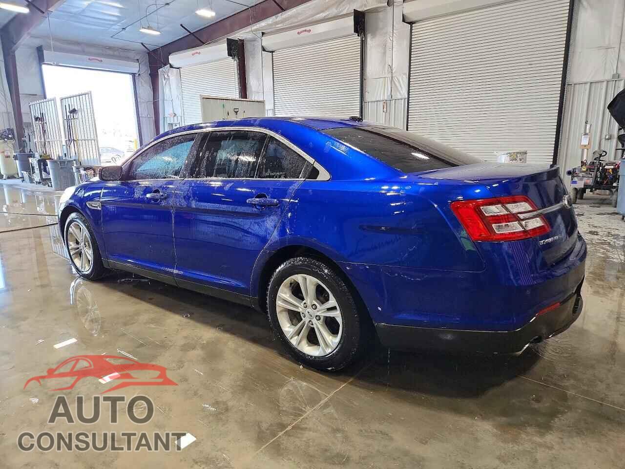 FORD TAURUS 2013 - 1FAHP2E82DG142572
