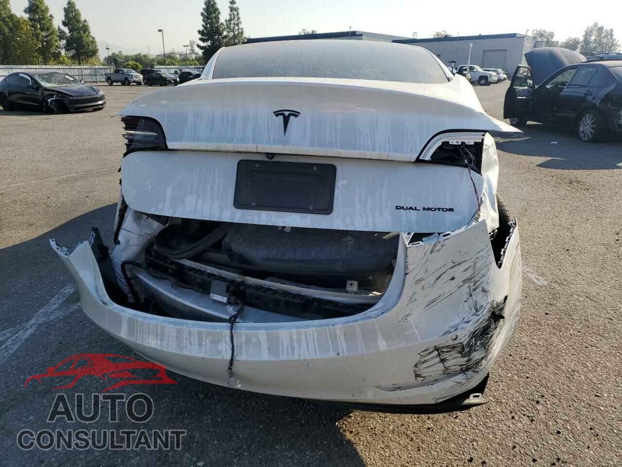 TESLA MODEL 3 2020 - 5YJ3E1EB7LF651663