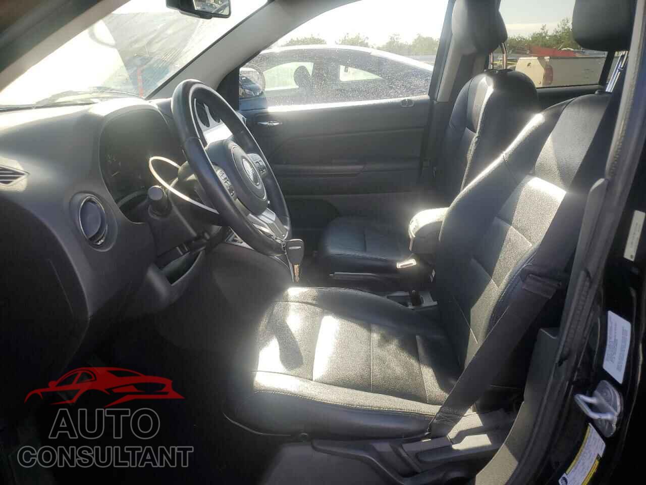 JEEP COMPASS 2011 - 1J4NF1FB2BD223486