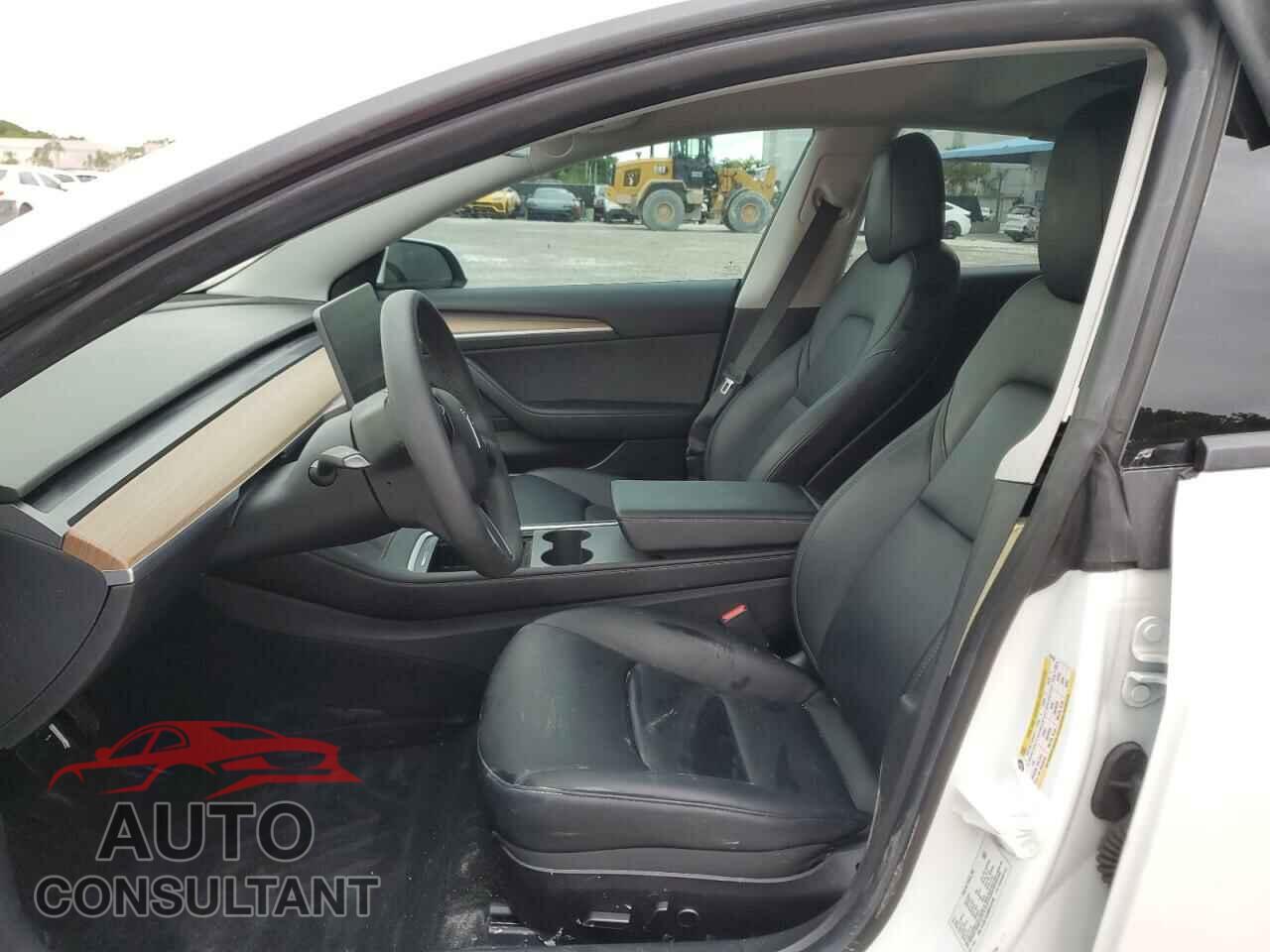 TESLA MODEL 3 2021 - 5YJ3E1EA5MF016160