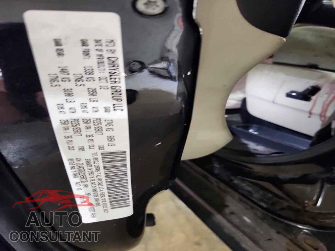 DODGE CARAVAN 2013 - 2C4RDGDG2DR588135