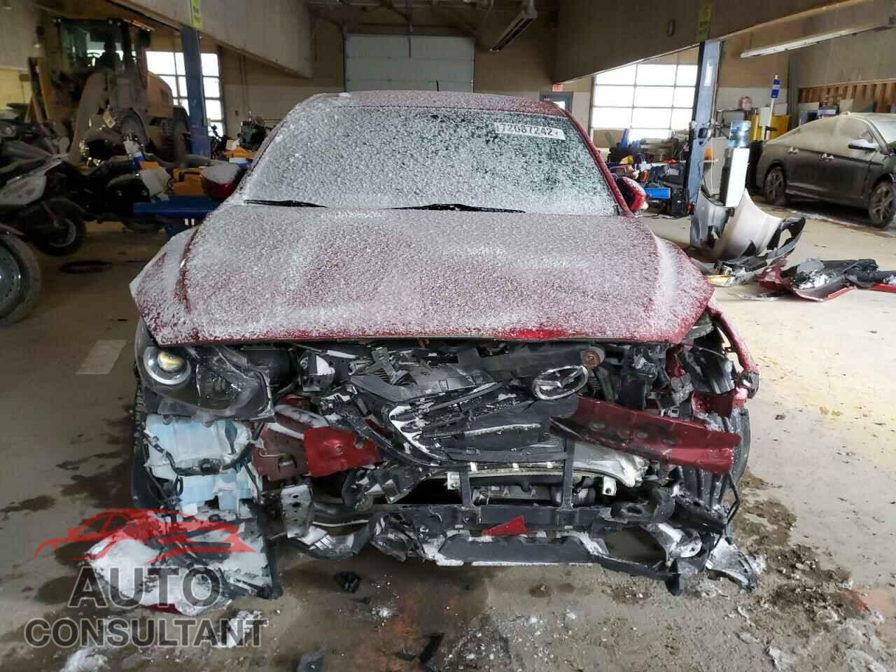 MAZDA 3 2018 - 3MZBN1K76JM266595