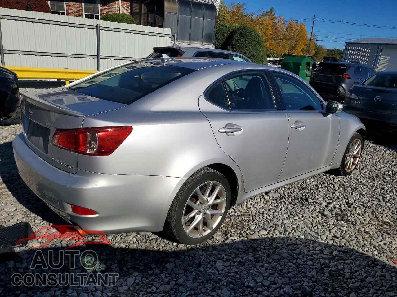 LEXUS IS 2011 - JTHCE5C23B5000586