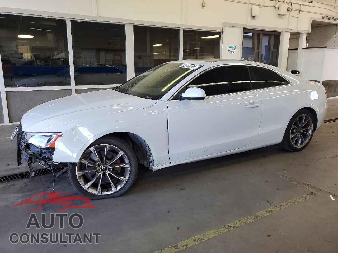 AUDI A5 2013 - WAULFAFR0DA054631