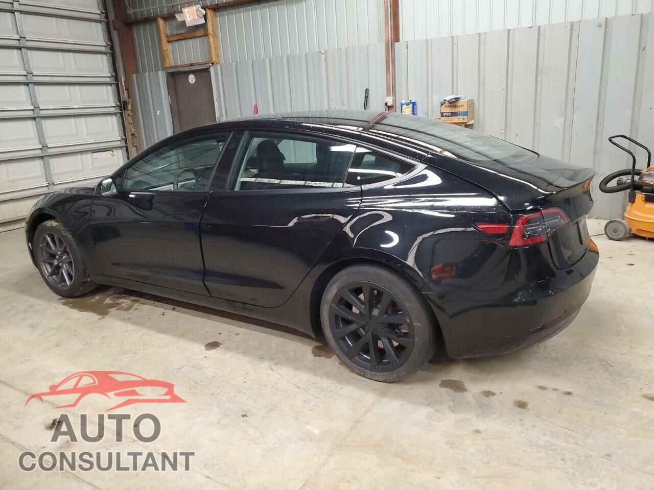 TESLA MODEL 3 2023 - 5YJ3E1EB5PF661601