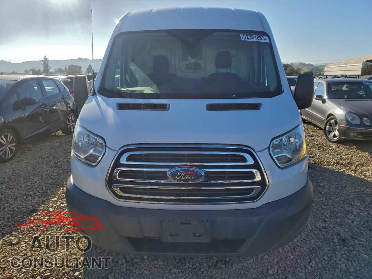 FORD TRANSIT 2016 - 1FTYR2CM8GKA86126