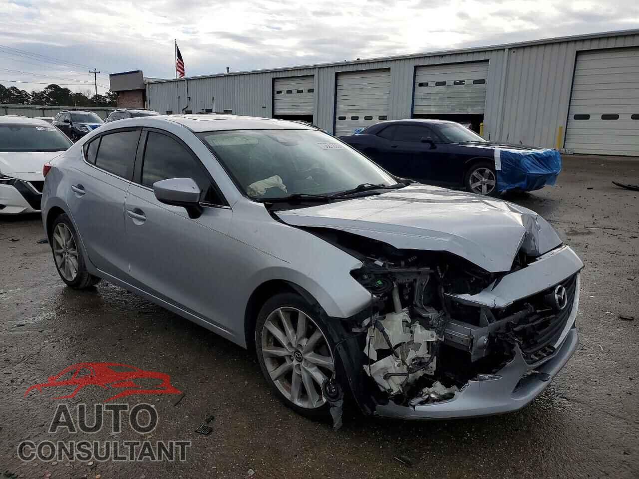 MAZDA 3 2017 - 3MZBN1V7XHM130427