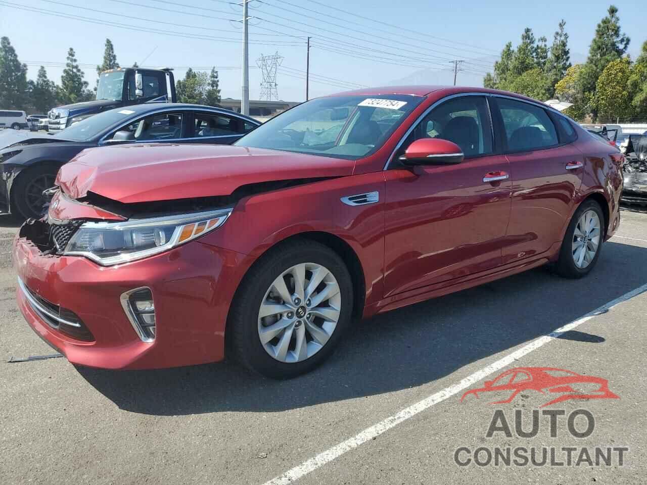 KIA OPTIMA 2018 - 5XXGT4L32JG187406