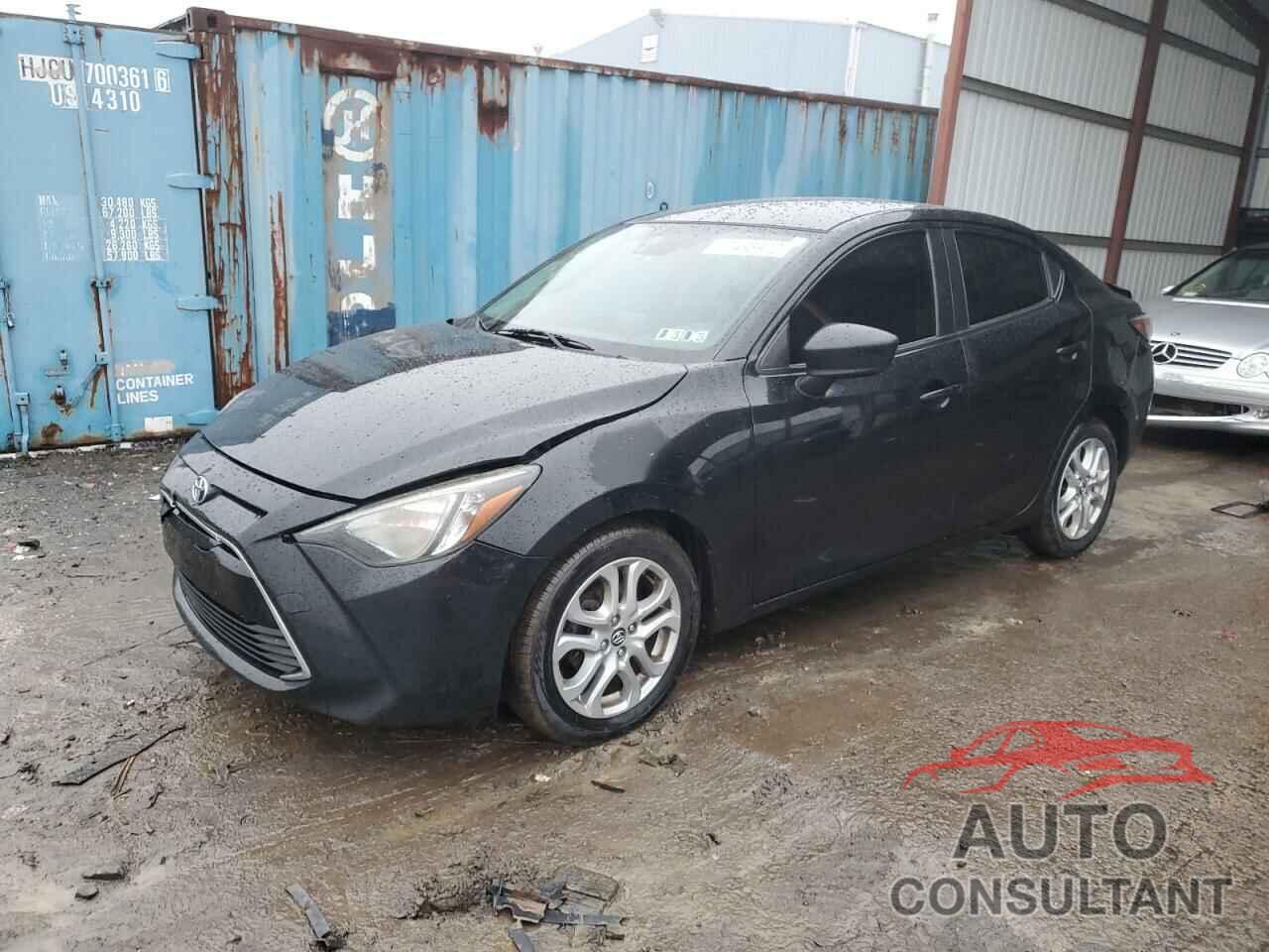 TOYOTA YARIS 2017 - 3MYDLBYV3HY184373