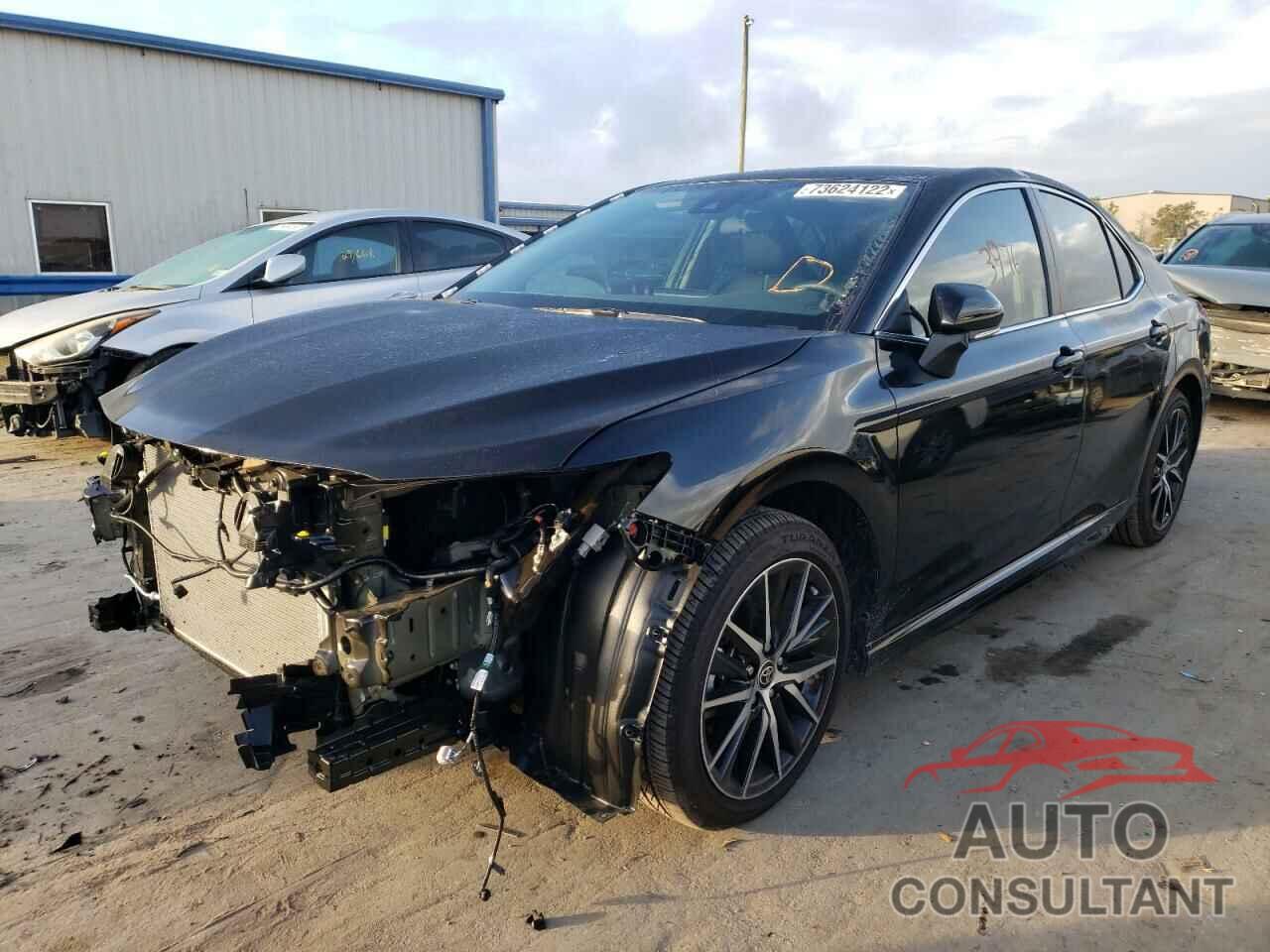 TOYOTA CAMRY 2023 - 4T1G11AK8PU096816