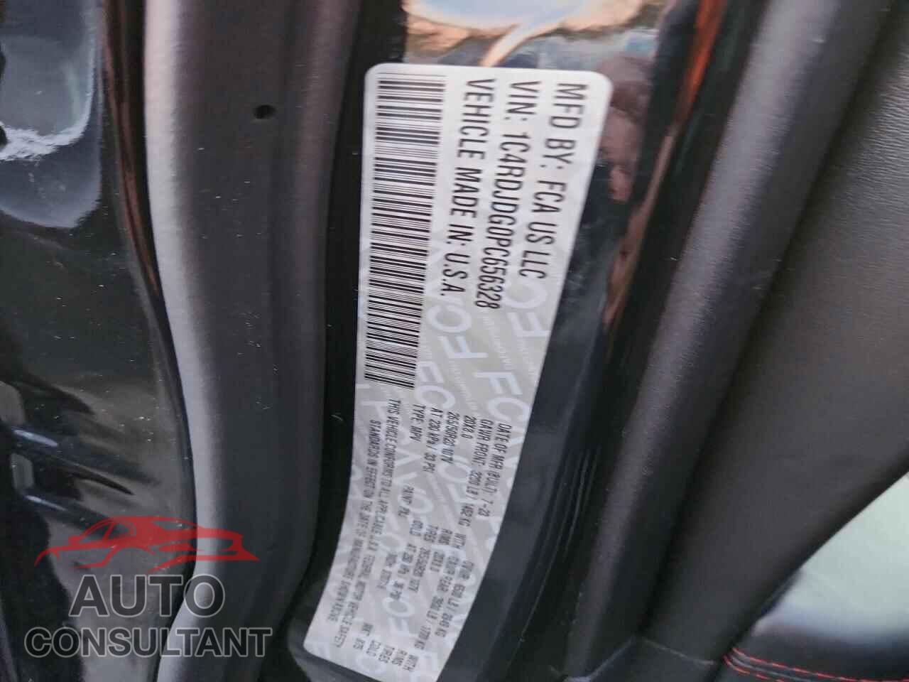 DODGE DURANGO 2023 - 1C4RDJDG0PC656328