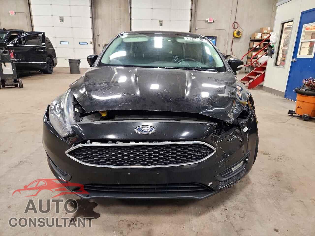 FORD FOCUS 2015 - 1FADP3K22FL302769