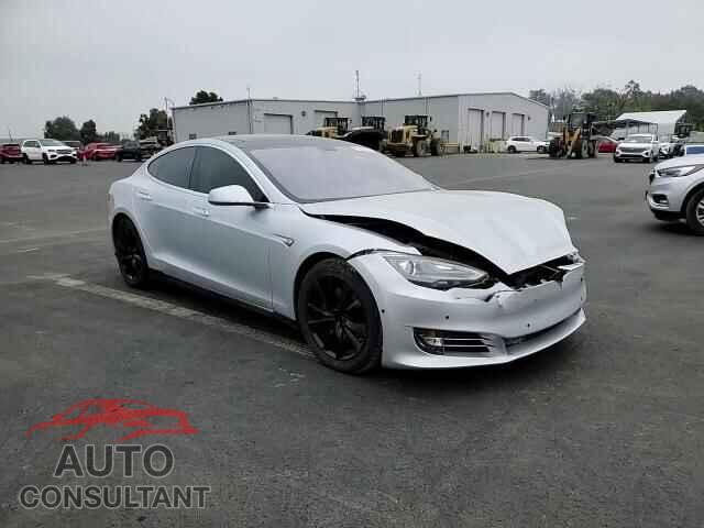 TESLA MODEL S 2014 - 5YJSA1S17EFP33222