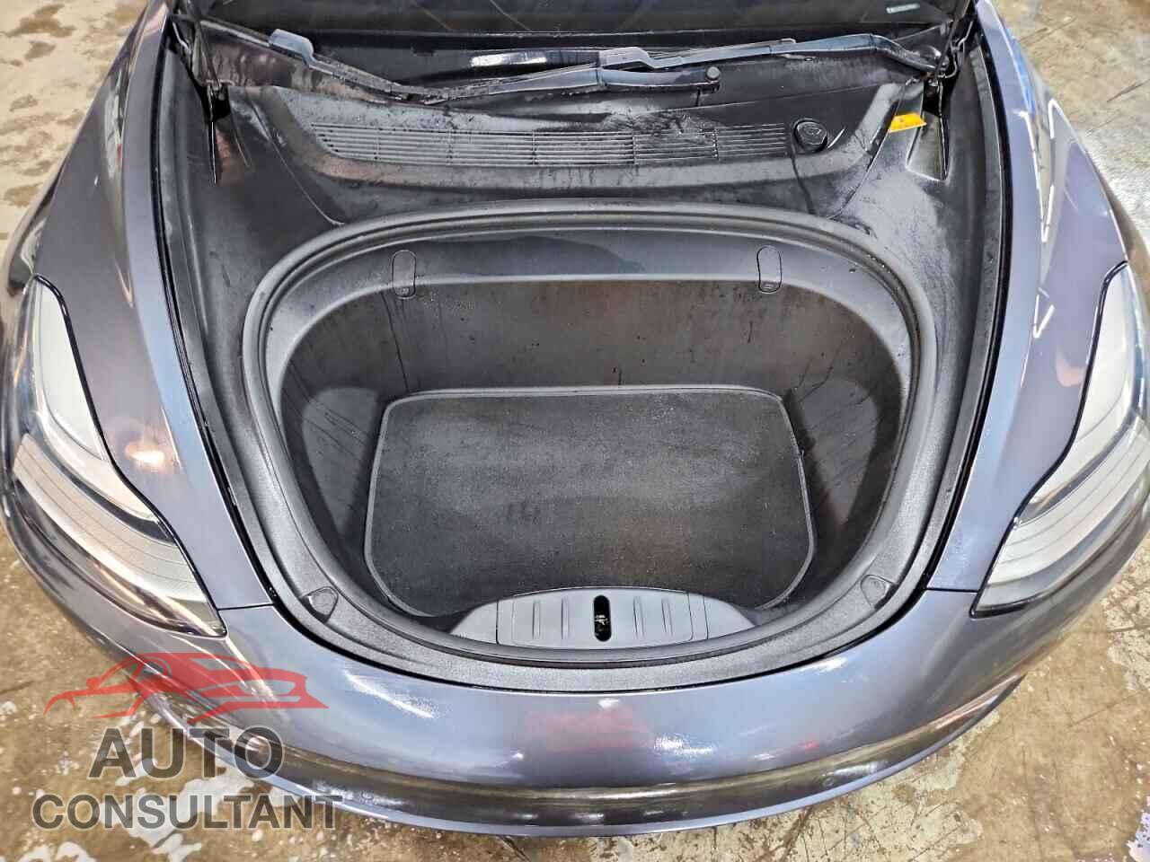TESLA MODEL 3 2018 - 5YJ3E1EB4JF128548