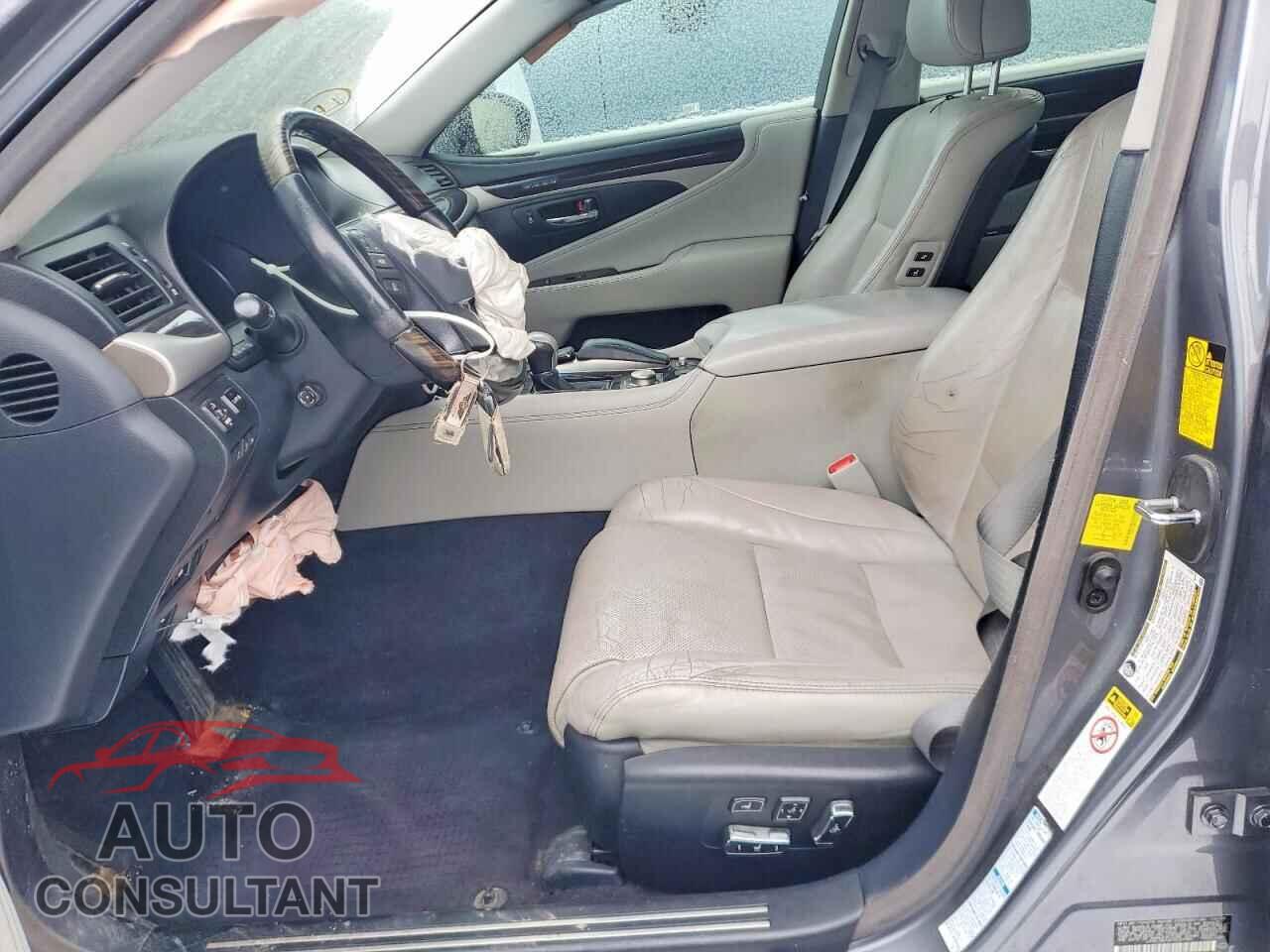 LEXUS LS500 2015 - JTHCL5EF6F5023985