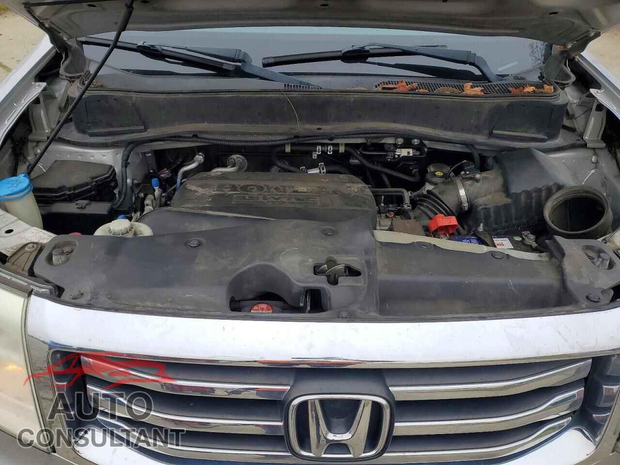 HONDA PILOT 2012 - 5FNYF4H51CB033720