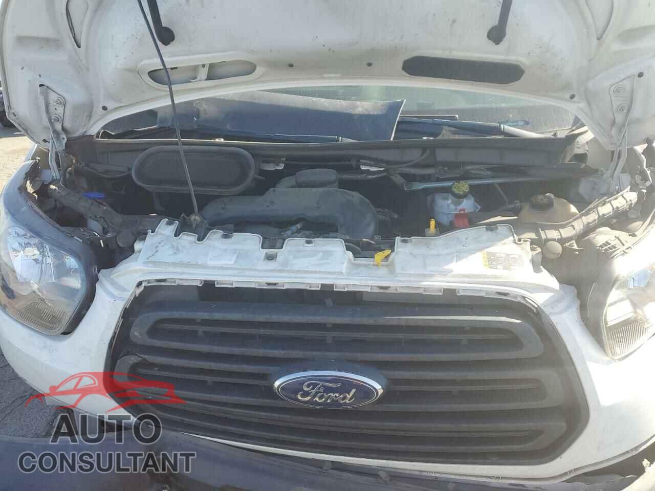 FORD TRANSIT 2019 - 1FTYR2CM2KKA15576