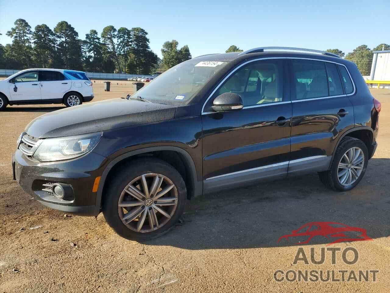 VOLKSWAGEN TIGUAN 2016 - WVGAV7AX9GW564159