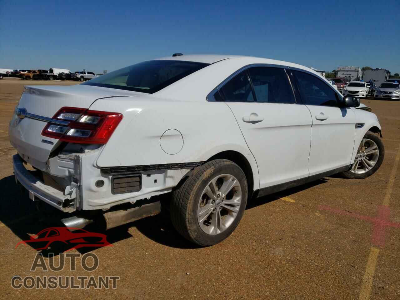 FORD TAURUS 2019 - 1FAHP2D80KG100951