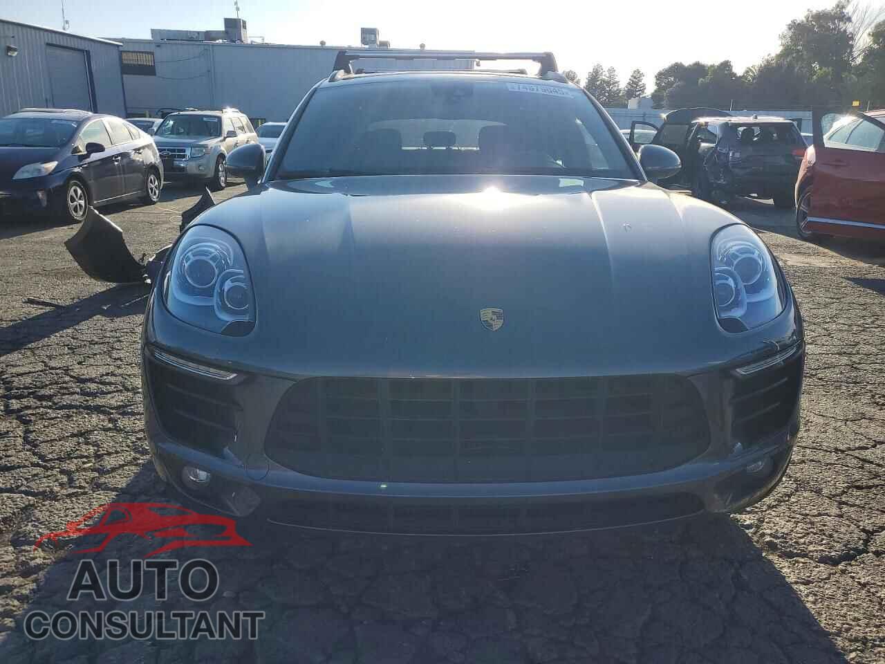 PORSCHE MACAN 2018 - WP1AA2A54JLB15349