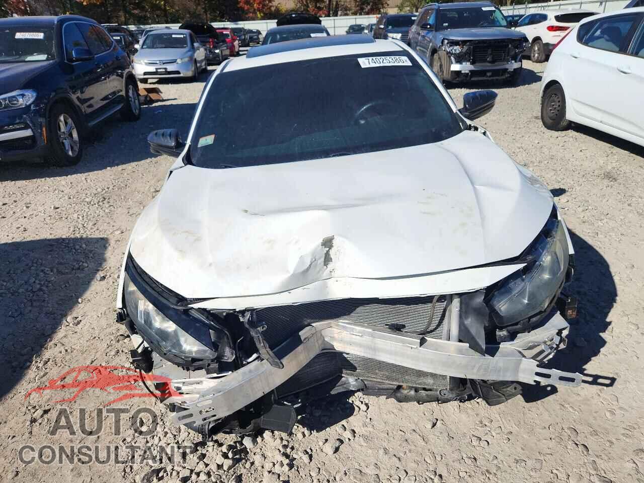 HONDA CIVIC 2017 - 2HGFC3A55HH754940