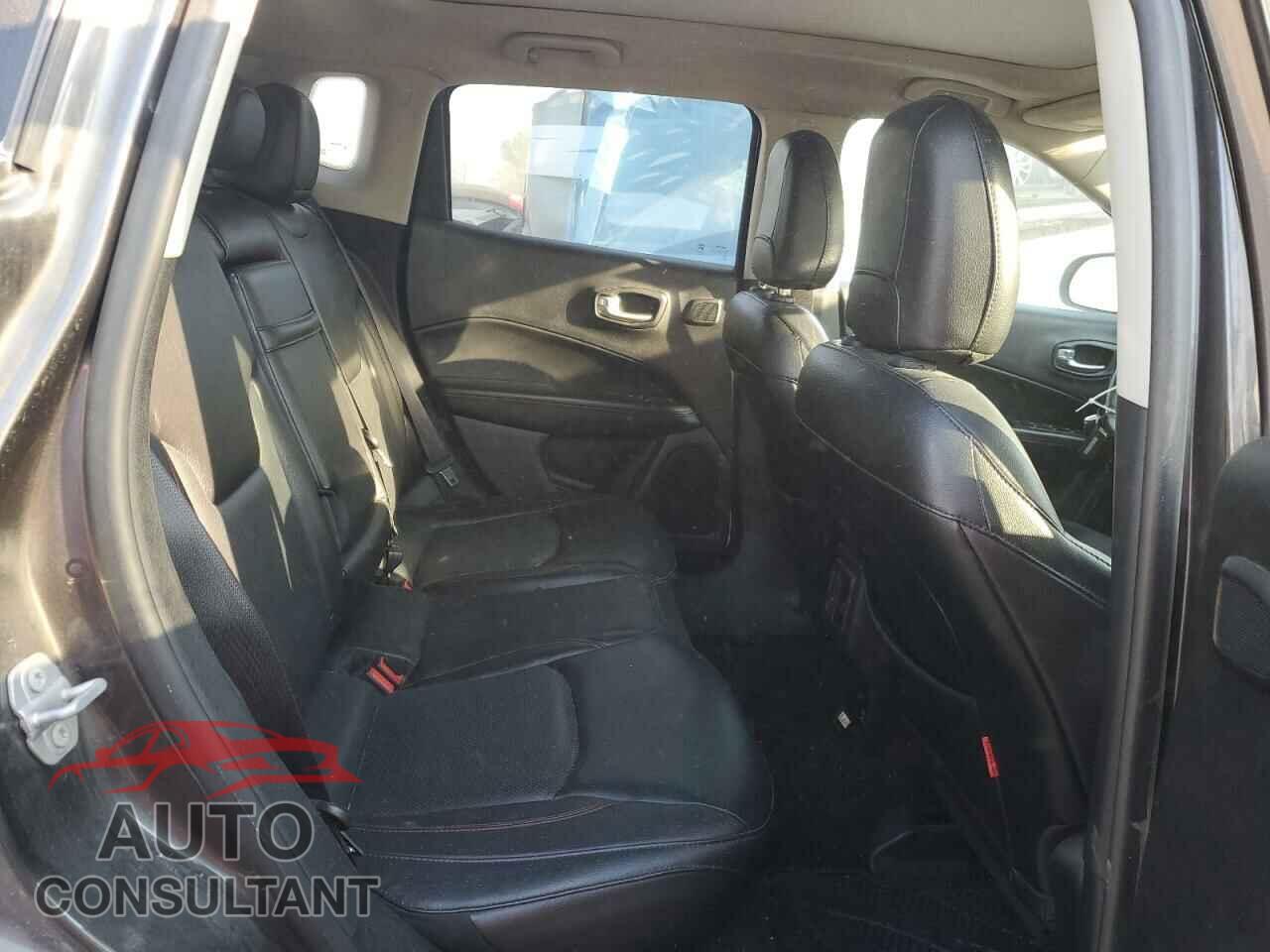 JEEP COMPASS 2017 - 3C4NJDDB7HT640632